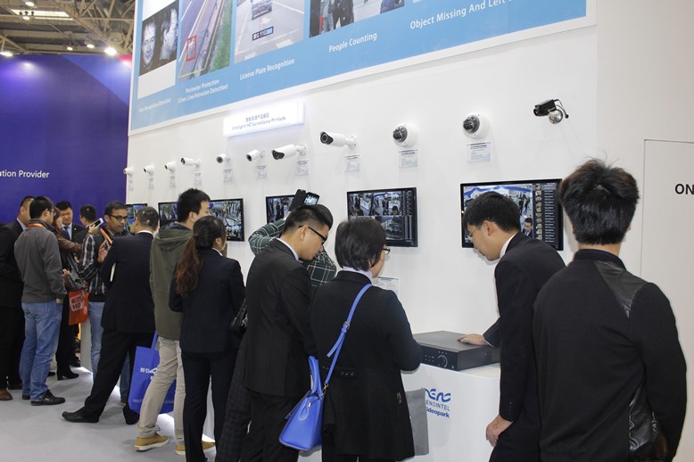 1593421527103233.jpg 下载2.jpg